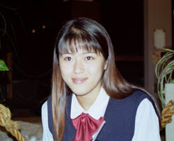 䂢AH